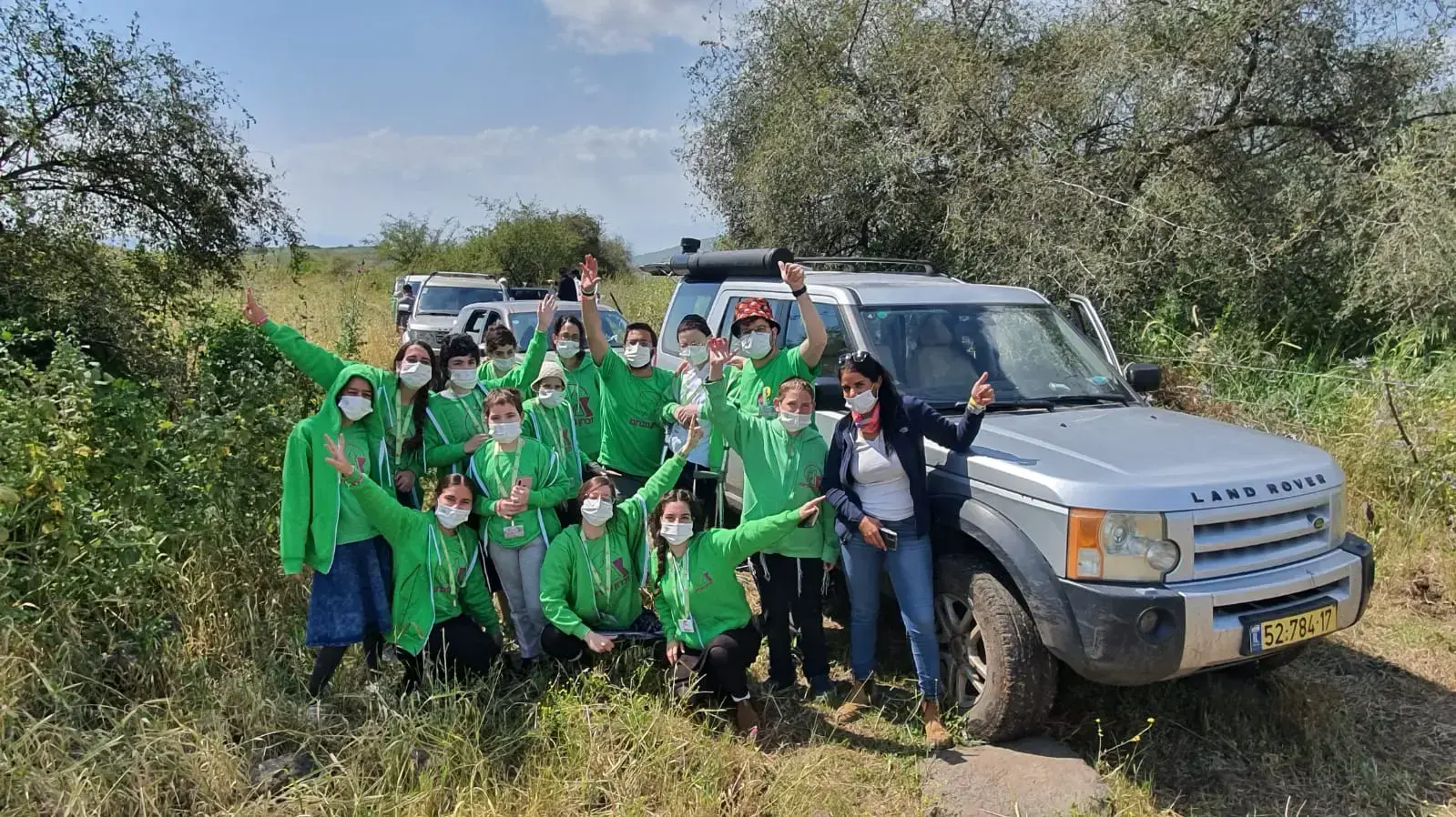 ילדי זכרון מנחם במסע שטח שיזמה לנדרובר