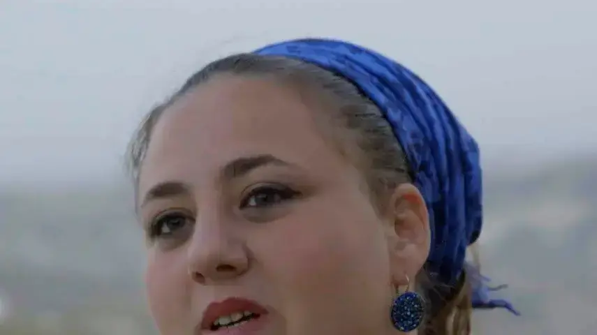 נשותיו של ראש הכת דניאל אמבש