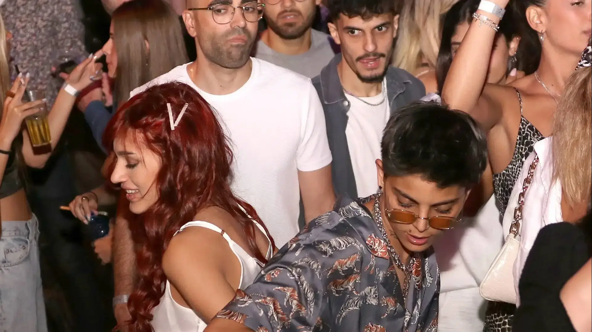 מאיה ג'ריס, אלה לי להב מאיה ג'ריס, אלה לי להב