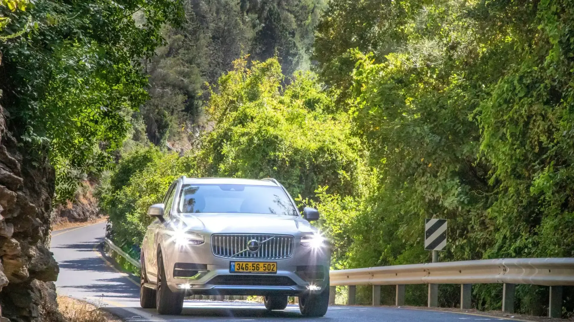מבחן דרך: וולוו XC90 B5