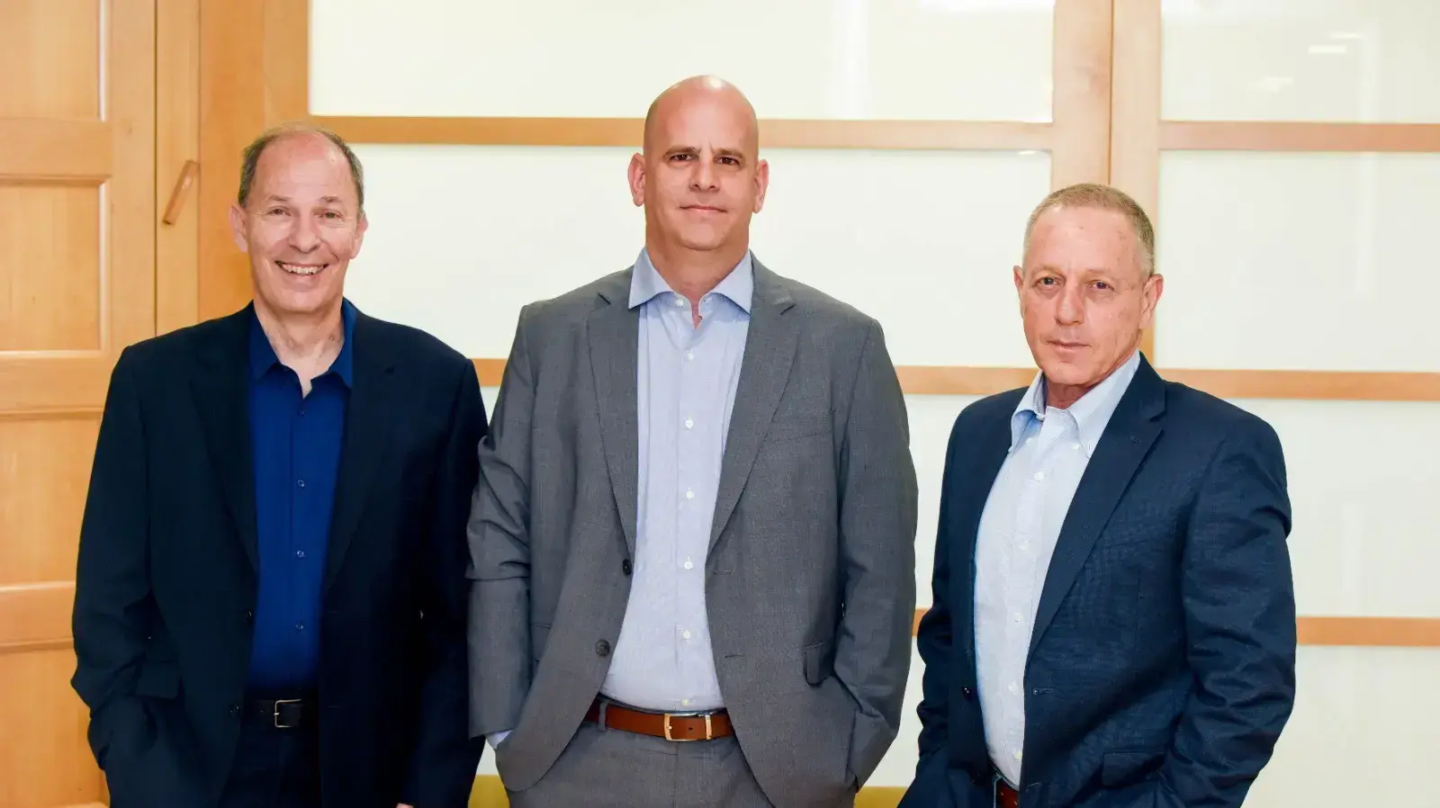 מימין: מולי רבינא, ינון יוגב ואורי יוגב, קרן אלומה