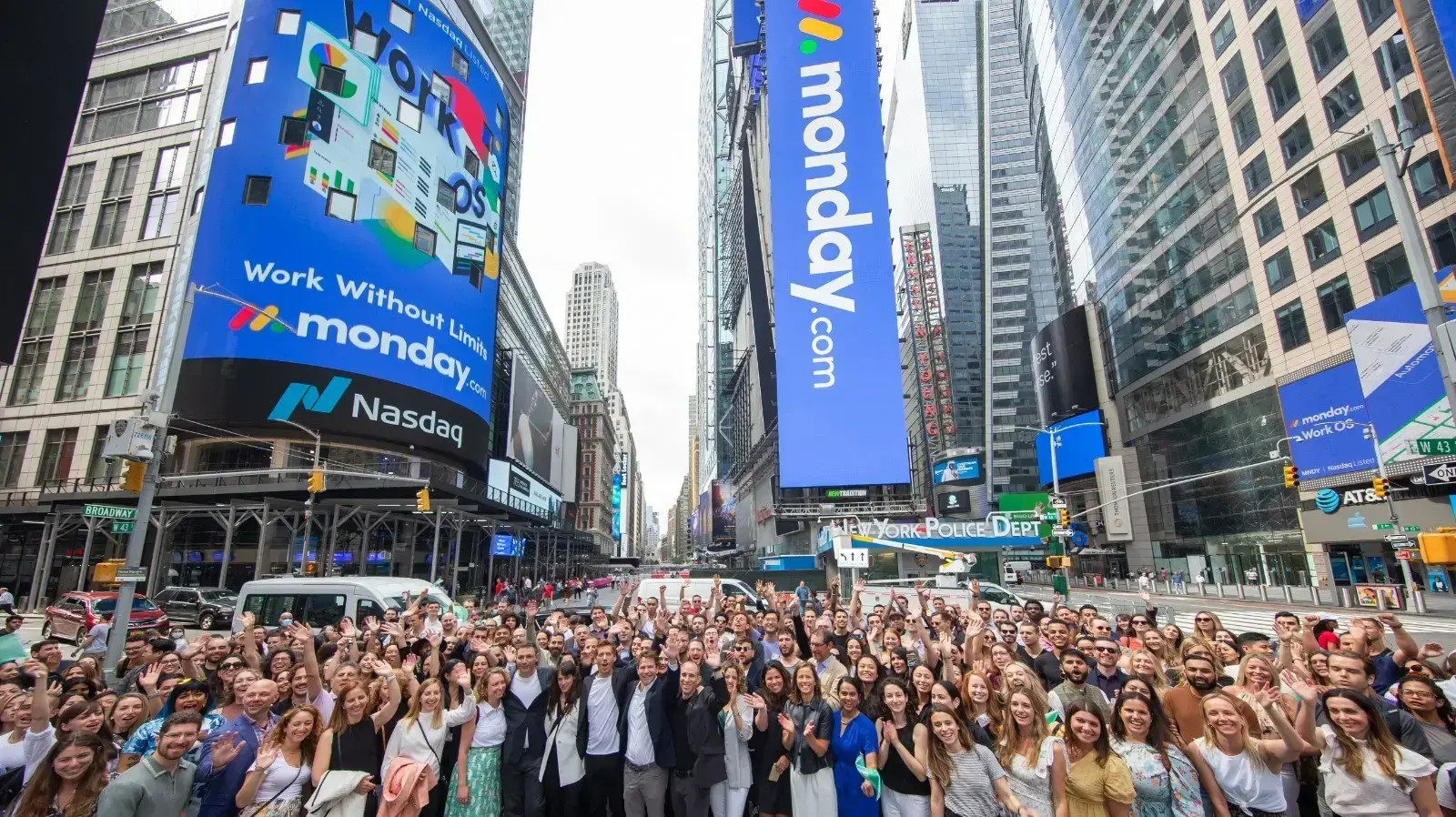 פתיחת המסחר, Mobday.con