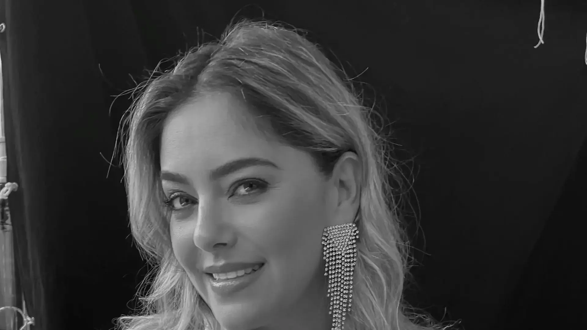 שגית רביבו ועגיל השנדלייר