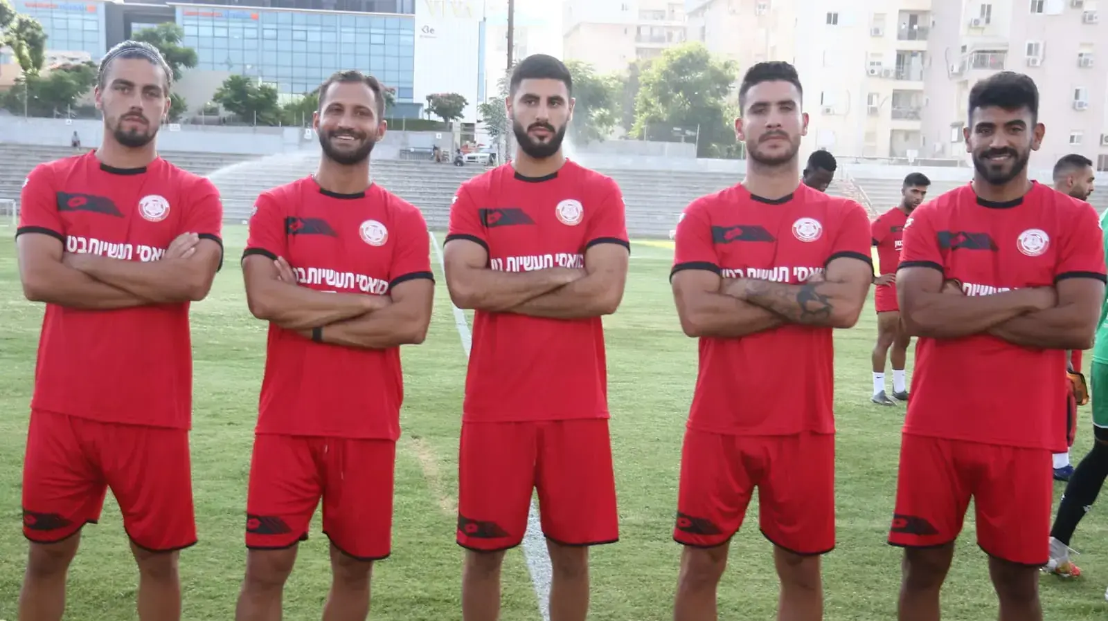 שחקני הפועל חדרה החדשים: רועי זיקרי, עומר דנינו, אביאל בן חמו, מוחמד גדיר, דולב אזרואל