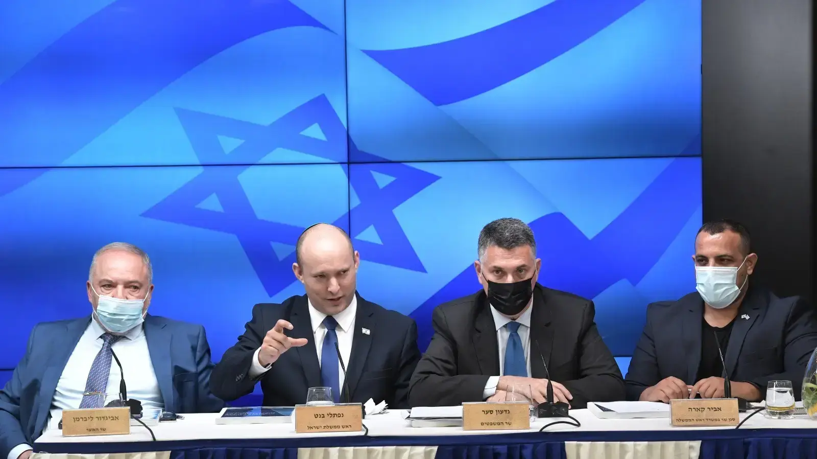 בנט, ליברמן, סער וקארה בהשקת התכנית למלחמה ברגולציה