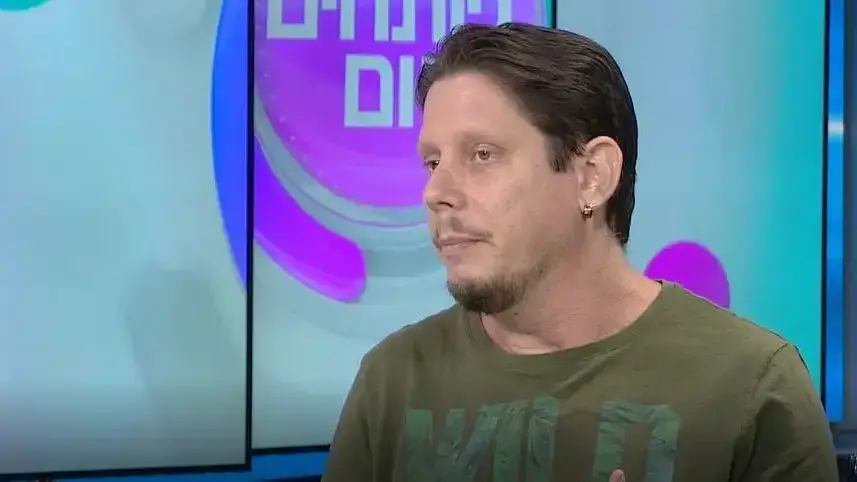 זיו זוהר מאיר, השחקן שאיבד את קולו בעקבות אירוע מוחי