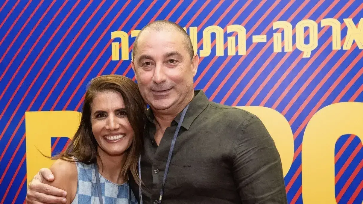 ג'קי בן זקן ואלונה ברקת