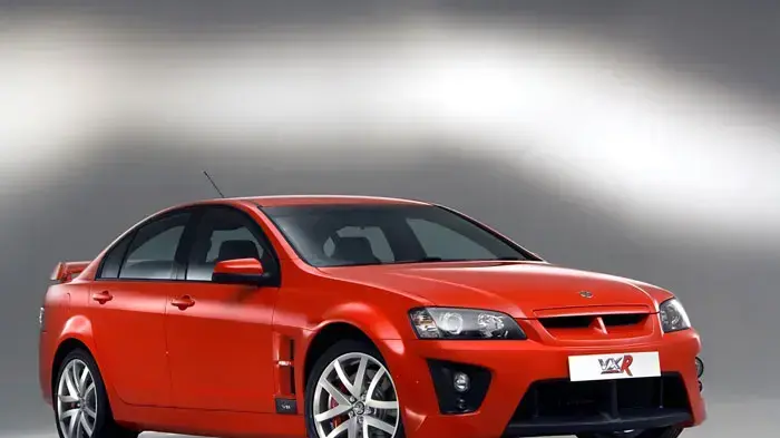 אופל VXR8