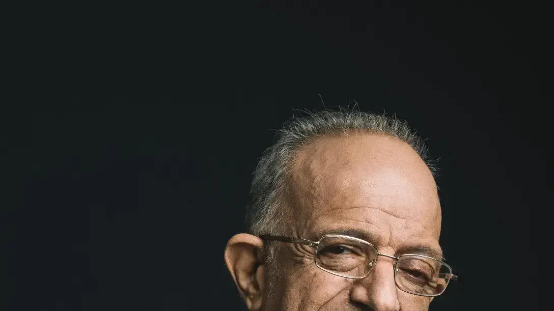 הזמר רמי דנוך