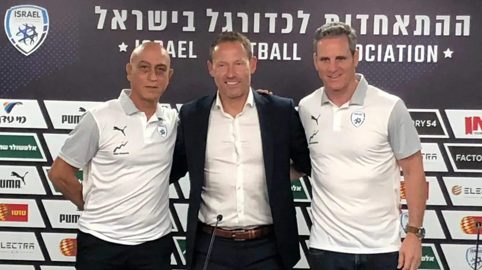 בוני גינצבורג עם משה סיני ועם יילה חוס