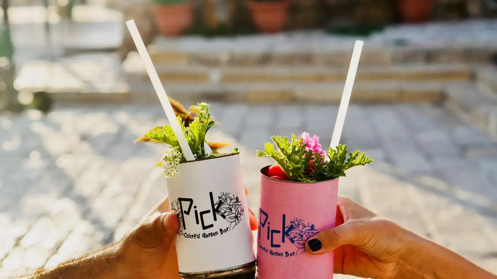 פיק בר (Pick Bar), כיכר קדומים, יפו