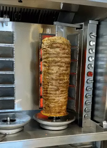 שווארמה של הקוסם, שרונה מרקט