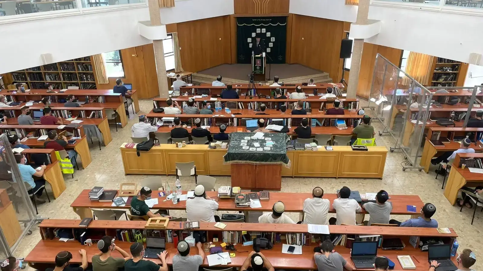 הרב לאו