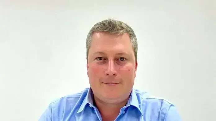 עומר אוגולניק