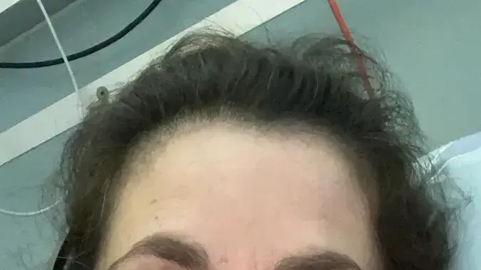 השחקנית עירית קפלן, לאחר שאושפזה במחלקת קורונה בבית חולים איכילוב בתל אביב