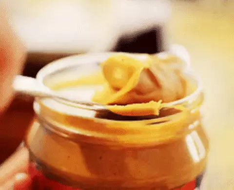 חמאת בוטנים חמאת בוטנים