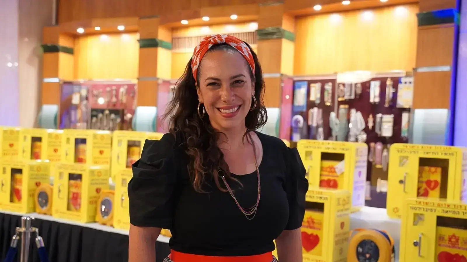 הנזירה האחראית האחות מהא סנססור