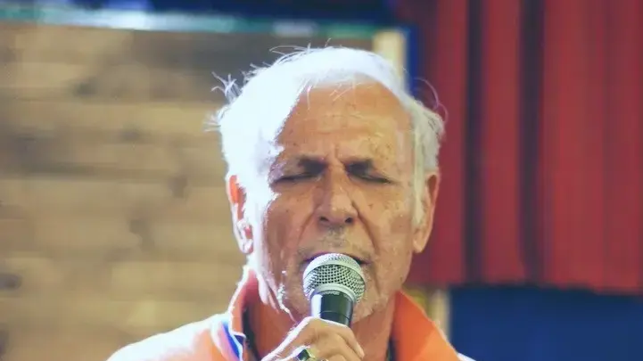 אושיק לוי שיר בחזרה