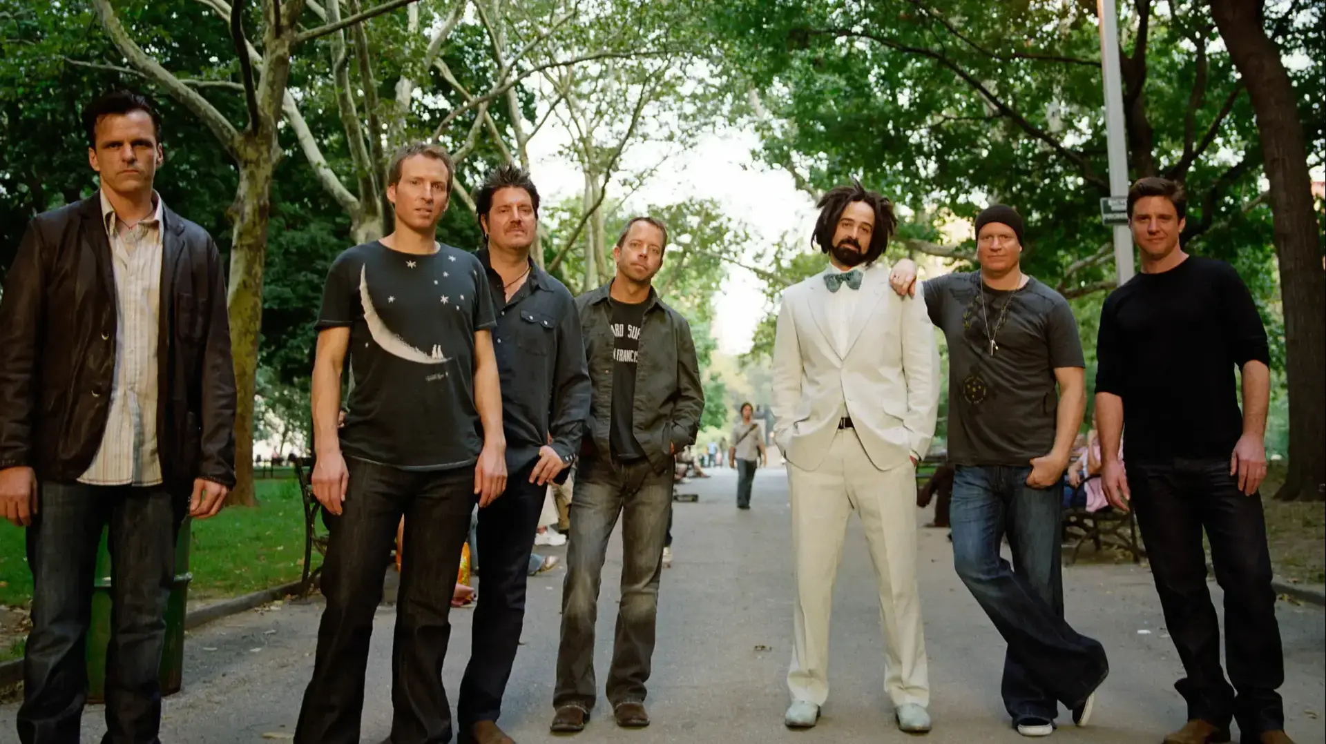 להקת הרוק האמריקאית הקאונטינג קרואוז (The Counting Crows)