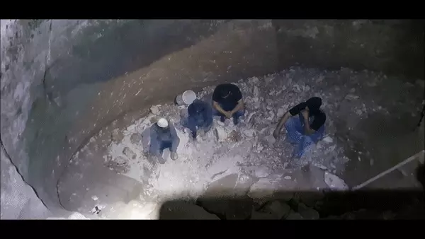 בדואים שודדי עתיקות נעצרו בבור שחצבו בתל שבע
