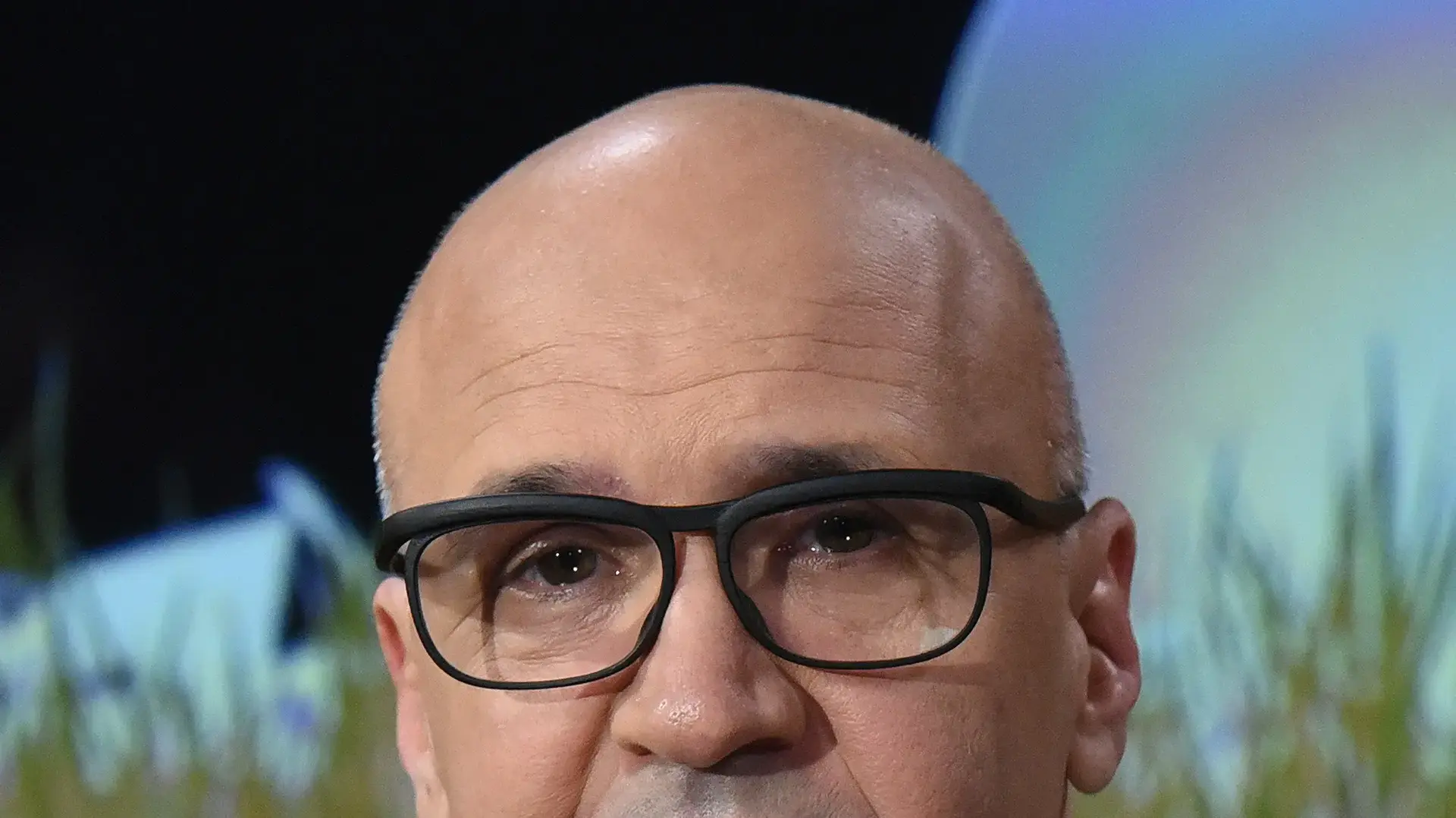 גל אוחובסקי