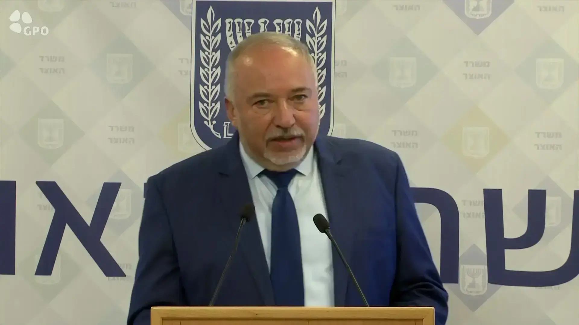 שר האוצר הכריז על עסקת החבילה להעלאת "שכר המינימום"
3.11.21