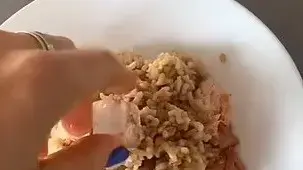 חימום אורז עם קוביית קרח