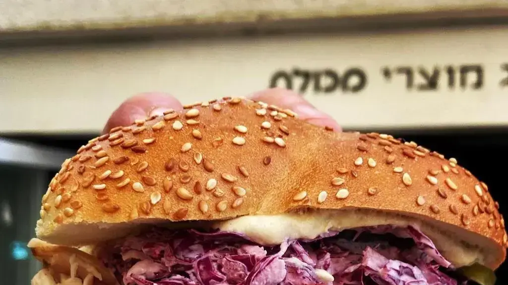 סנדוויץ' מכולת