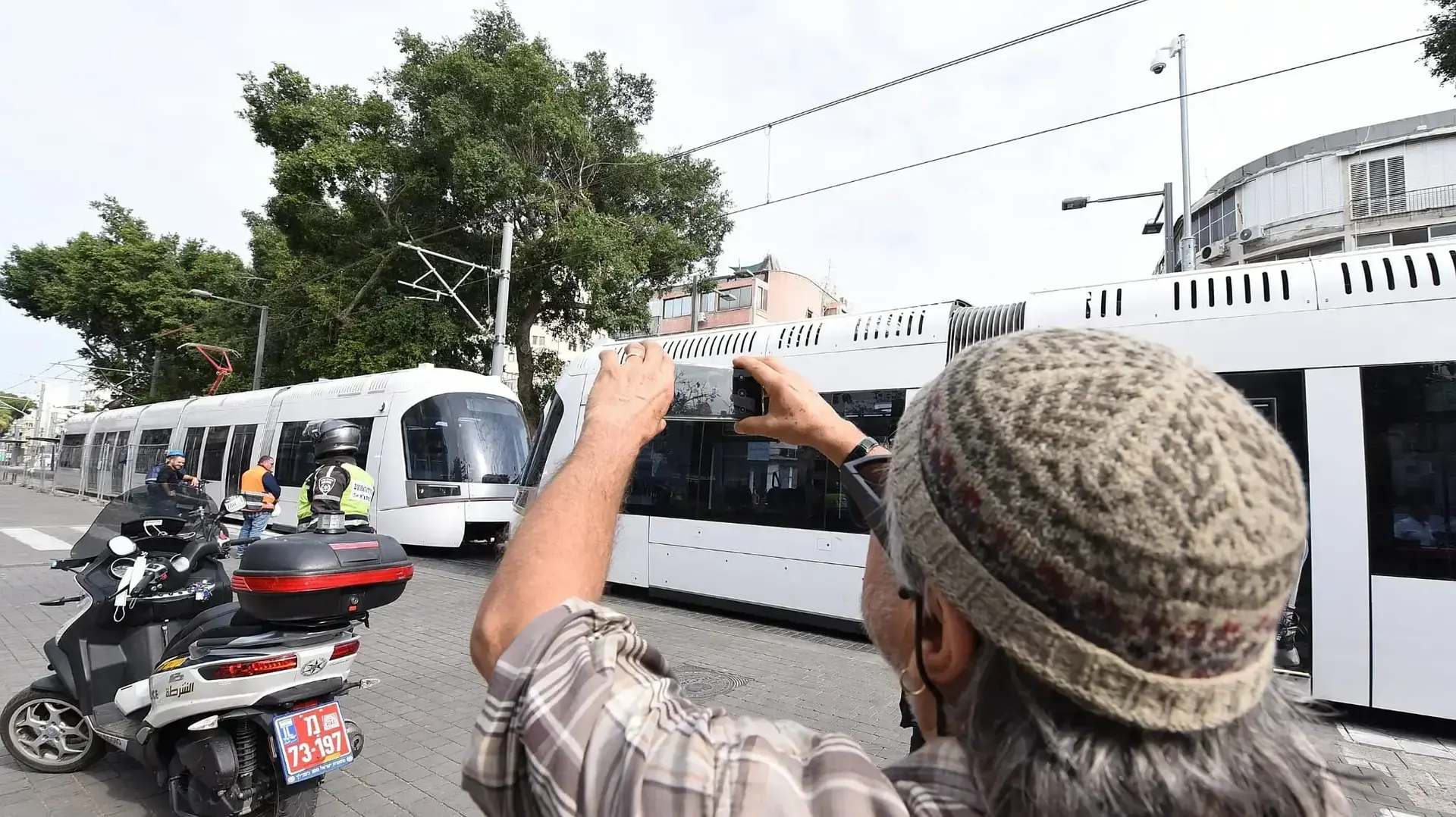 נסיעה מבחן של הרכבת הקלה מתל אביב לבת ים 
22.11.21