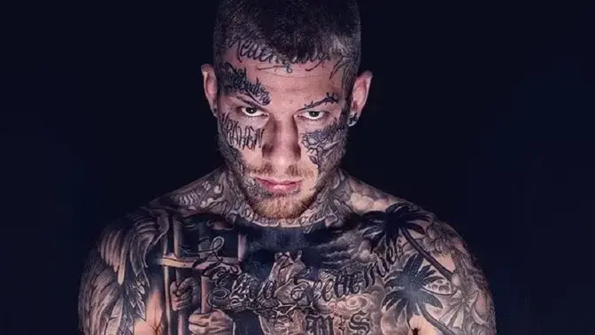 וולטר פולייסי לוחם MMA איטלקי