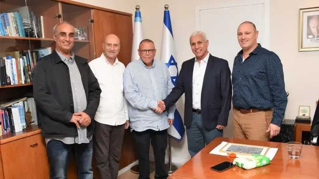 מעמד החתימה בבית ההסתדרות