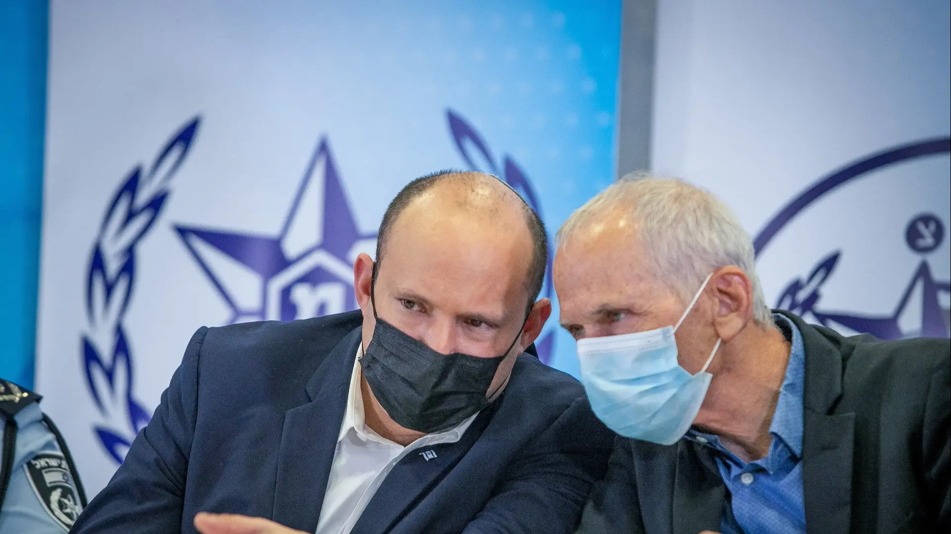רה"מ, נפתלי בנט והשר לביטחון פנים עמר בר לב