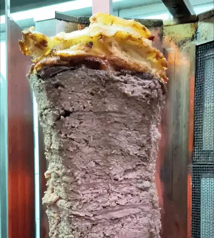 שווארמה באבאג'ים, תל אביב