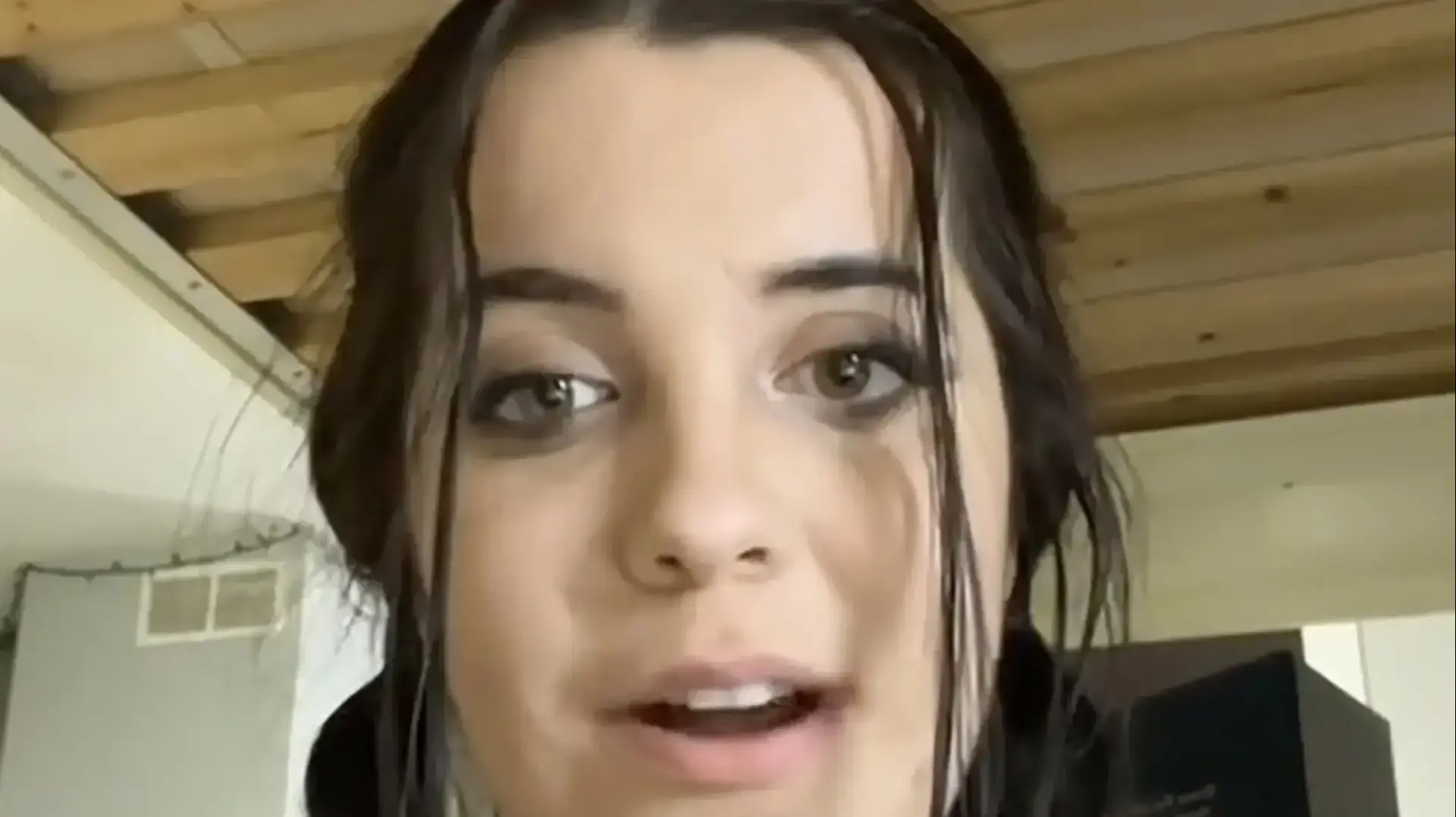 חבר שלי בגד בי עם אחותו החורגת