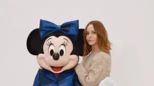מיני מאוס בלבוש חדש