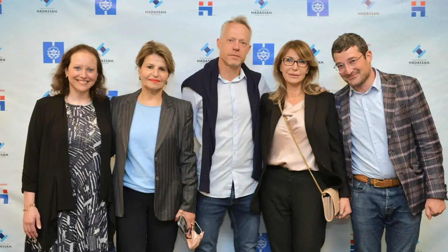 יוסי סגול, רונית רפאל, אביב בושינסקי, דליה איציק ונעמי אדלר
