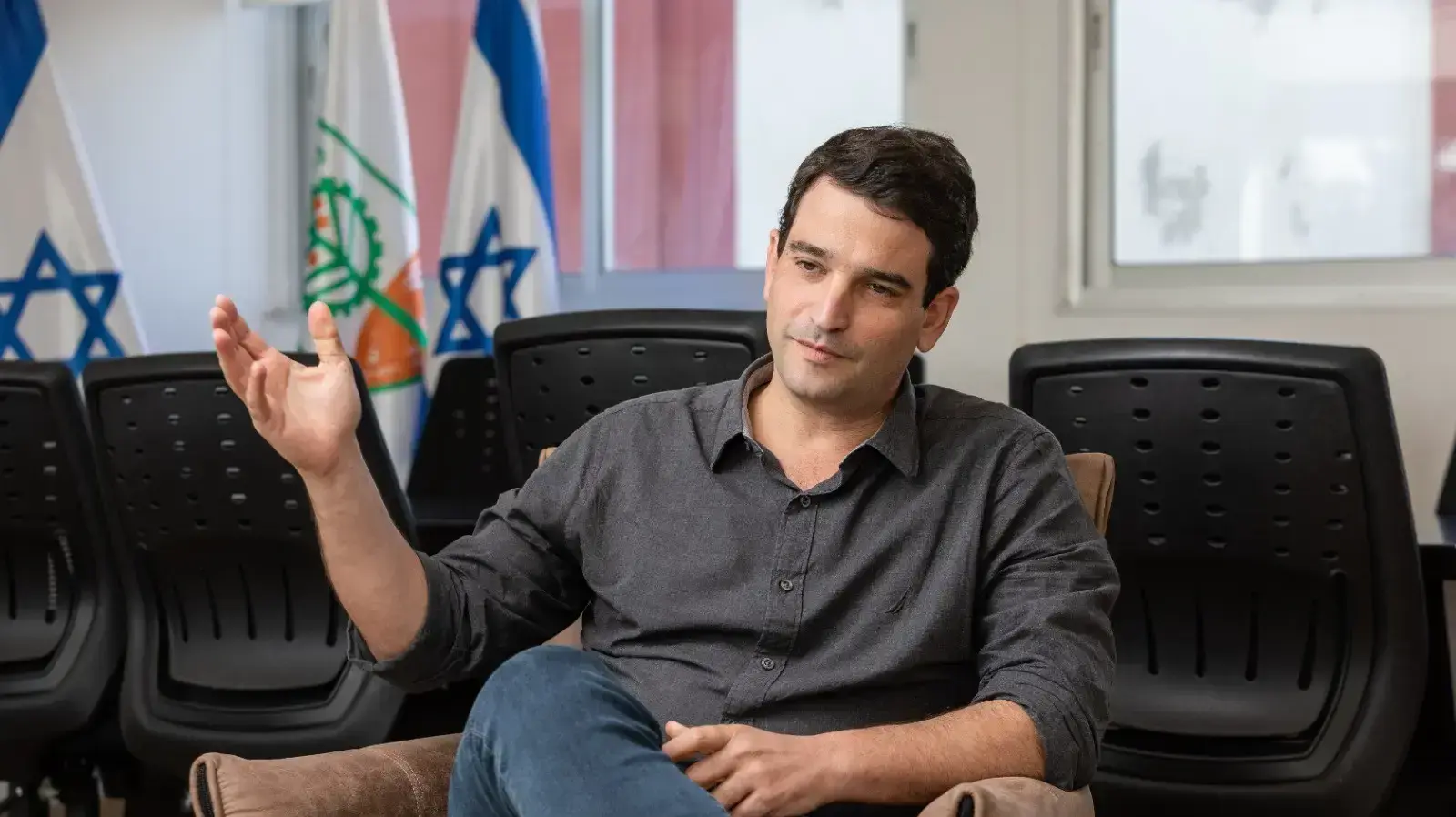 אמיר כוכבי
