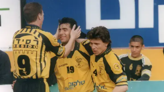 ז'אן טלסניקוב, אישטוון פישונט, סטפן שאלוי