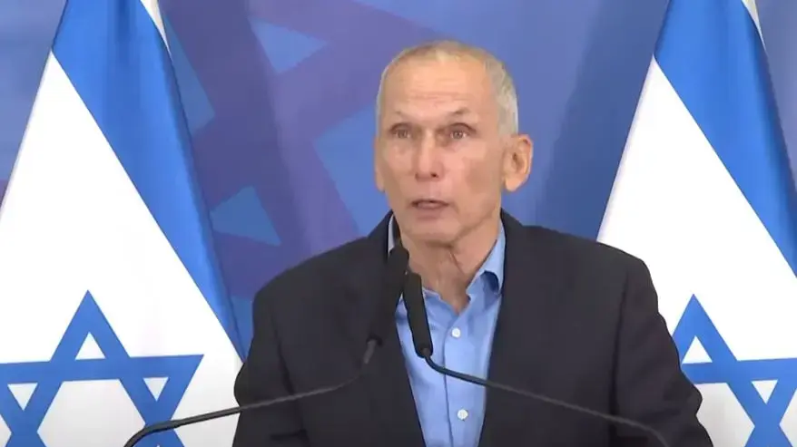 ראש הממשלה נפתלי בנט, שר הביטחון בני גנץ והשר לביטחון פנים, עמר בר לב,לאחר הפיגוע ברחוב דיזנגוף