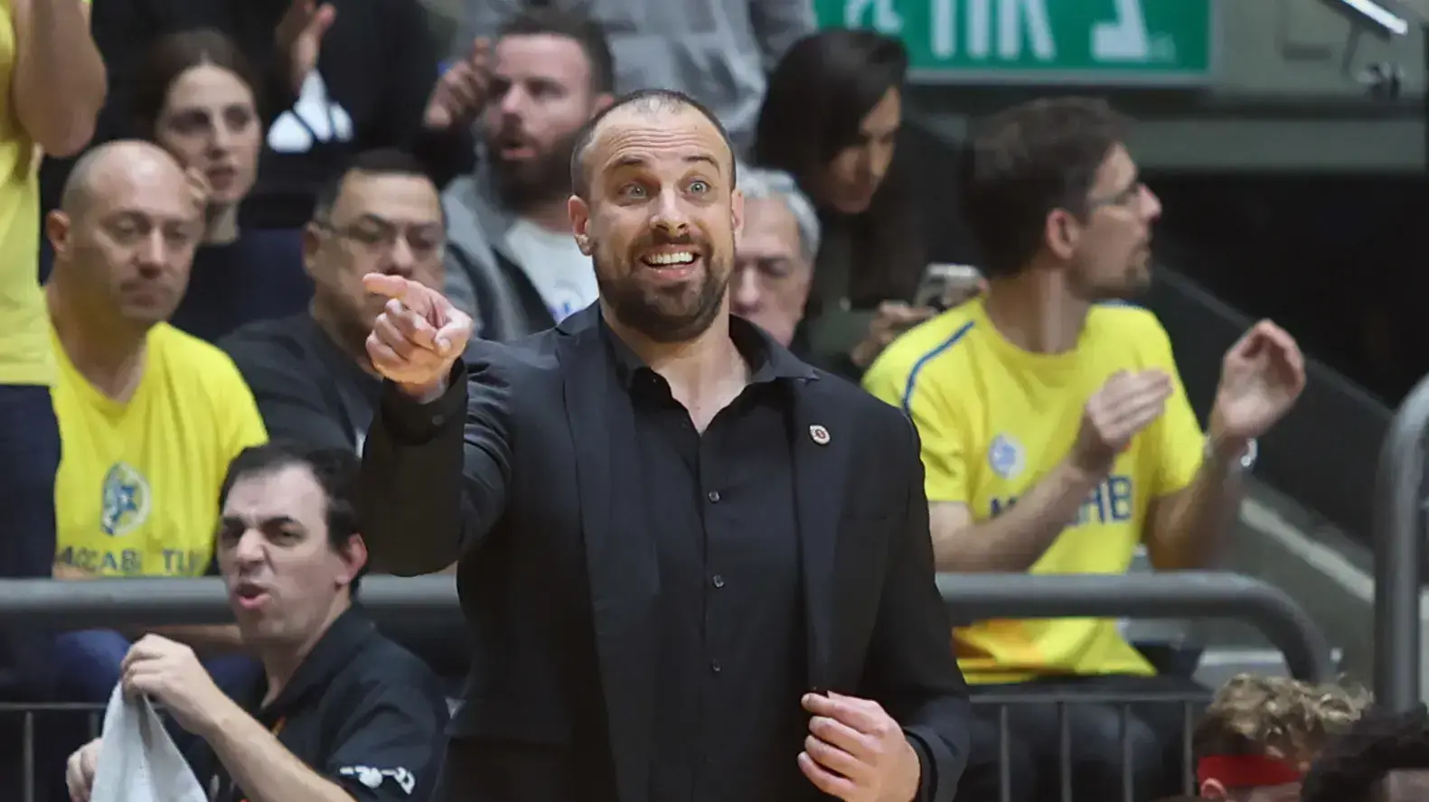 מאמן הפועל ירושלים יותם הלפרין