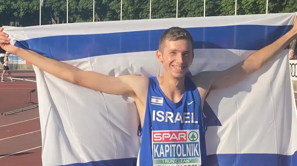 יונתן קפיטולניק קופץ לגובה ישראלי