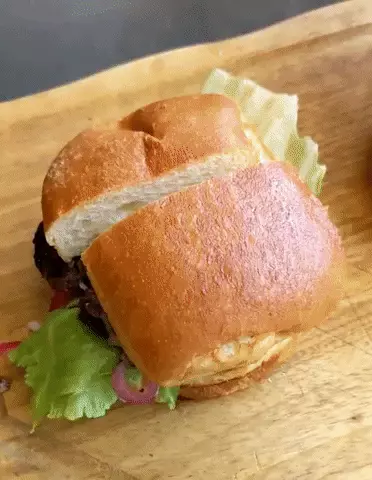 אהרוני'ס המבורגר, המבורגר של ישראל אהרוני, פסטיבל תל אביב EAT 2022