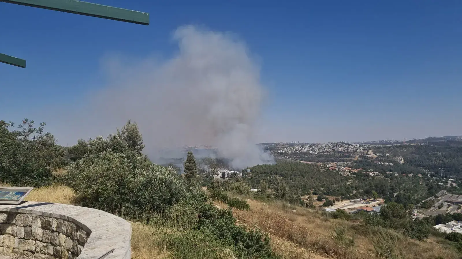 שריפה במבשרת ציון סמוך לירושלים 08 ביוני 2022