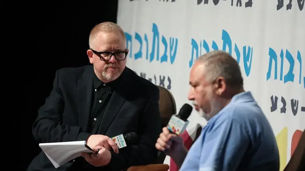 רועי כ"ץ ואביגדור ליברמן