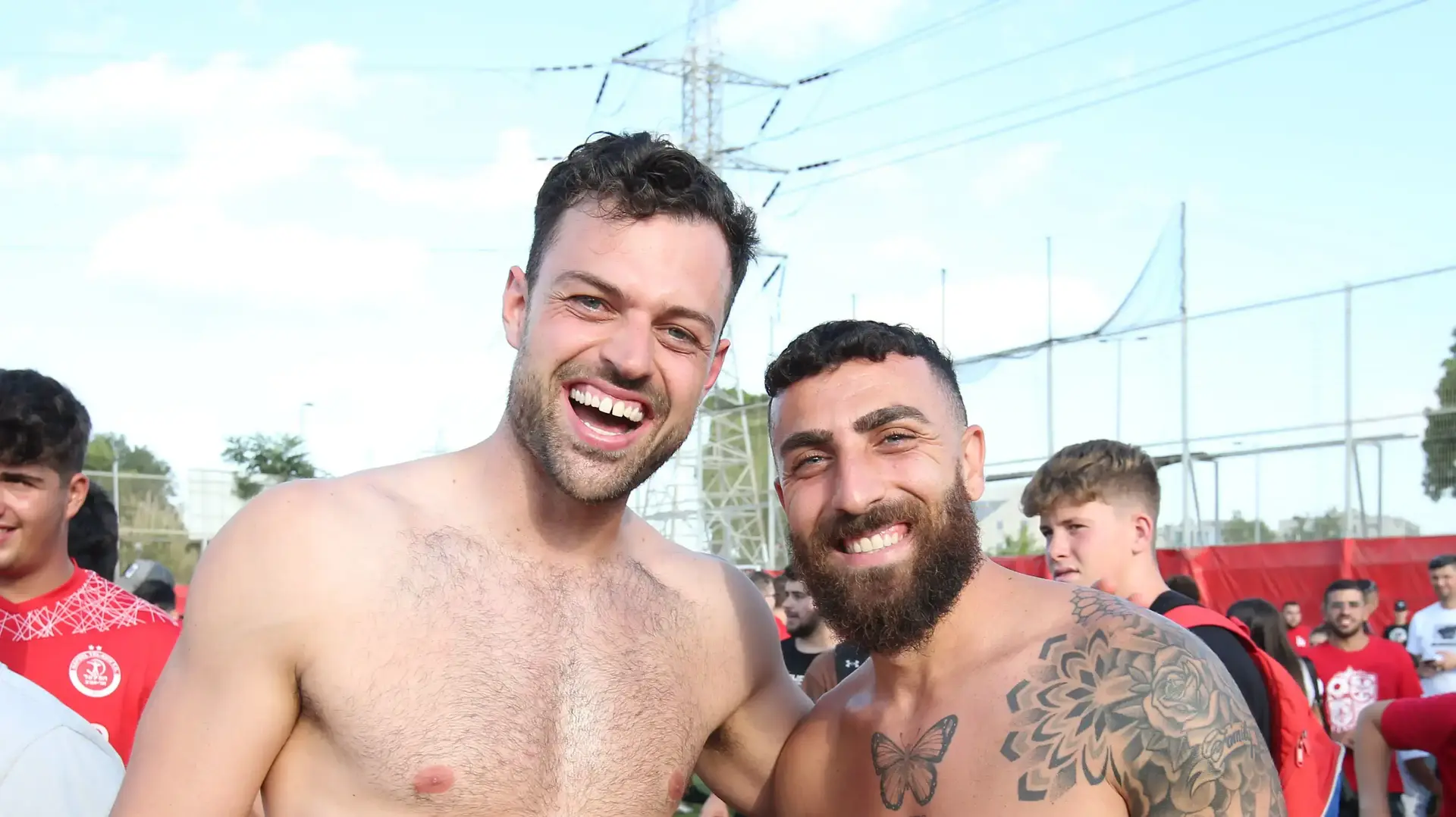 סטפן מרינוביץ' שוער הפועל תל אביב עם דור אלו