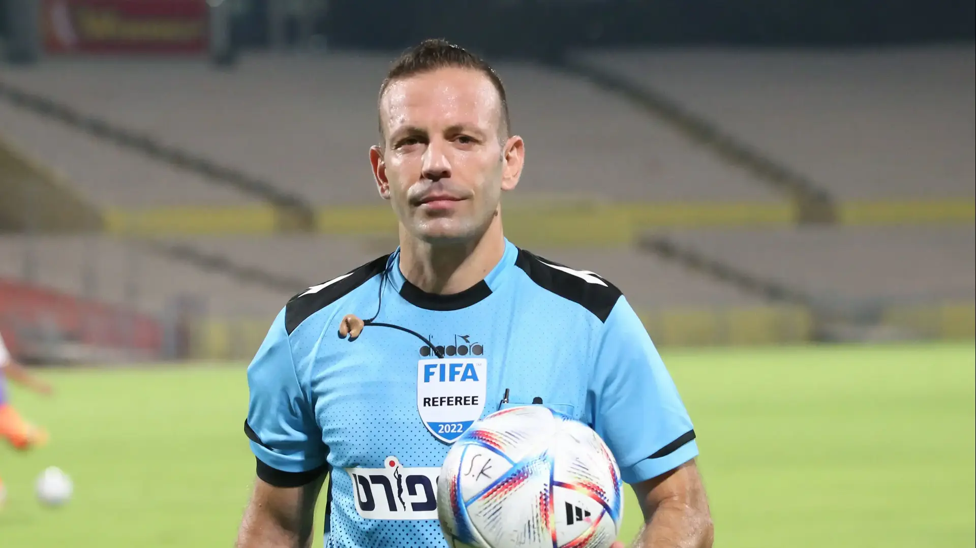אוראל גרינפלד, שופט כדורגל