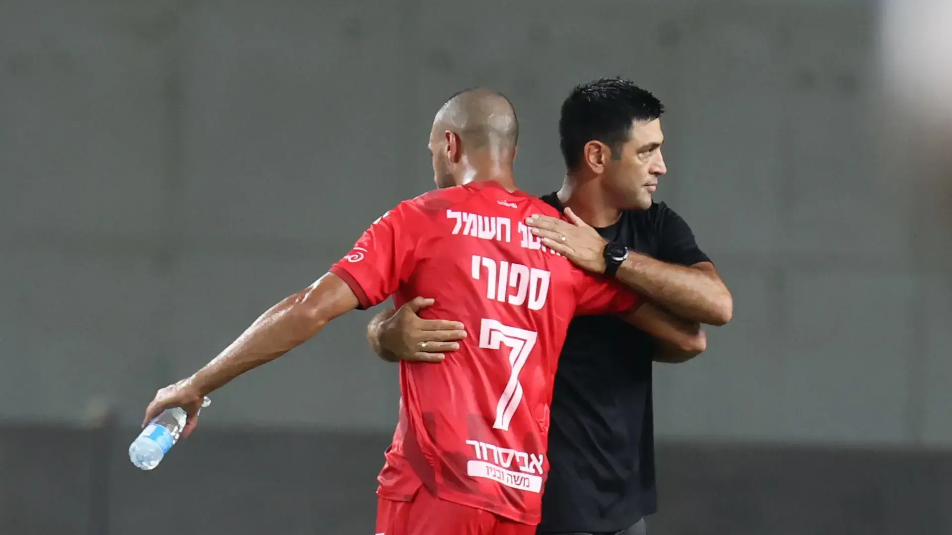 אליניב ברדה מאמן הפועל באר שבע עם רמזי ספורי