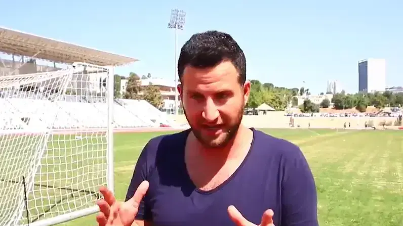 גיא הוכמן, קומיקאי