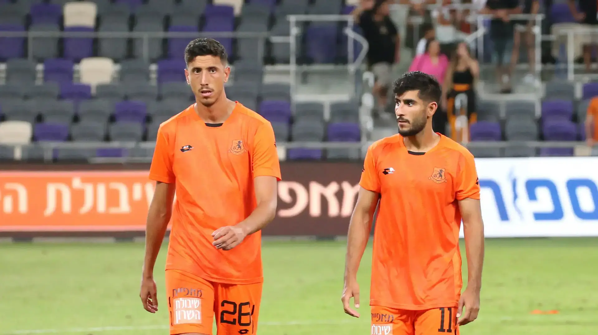 אביב סלם (מימין) עם עמית ביטון שחקני בני יהודה אביב סלם (מימין) עם עמית ביטון שחקני בני יהודה