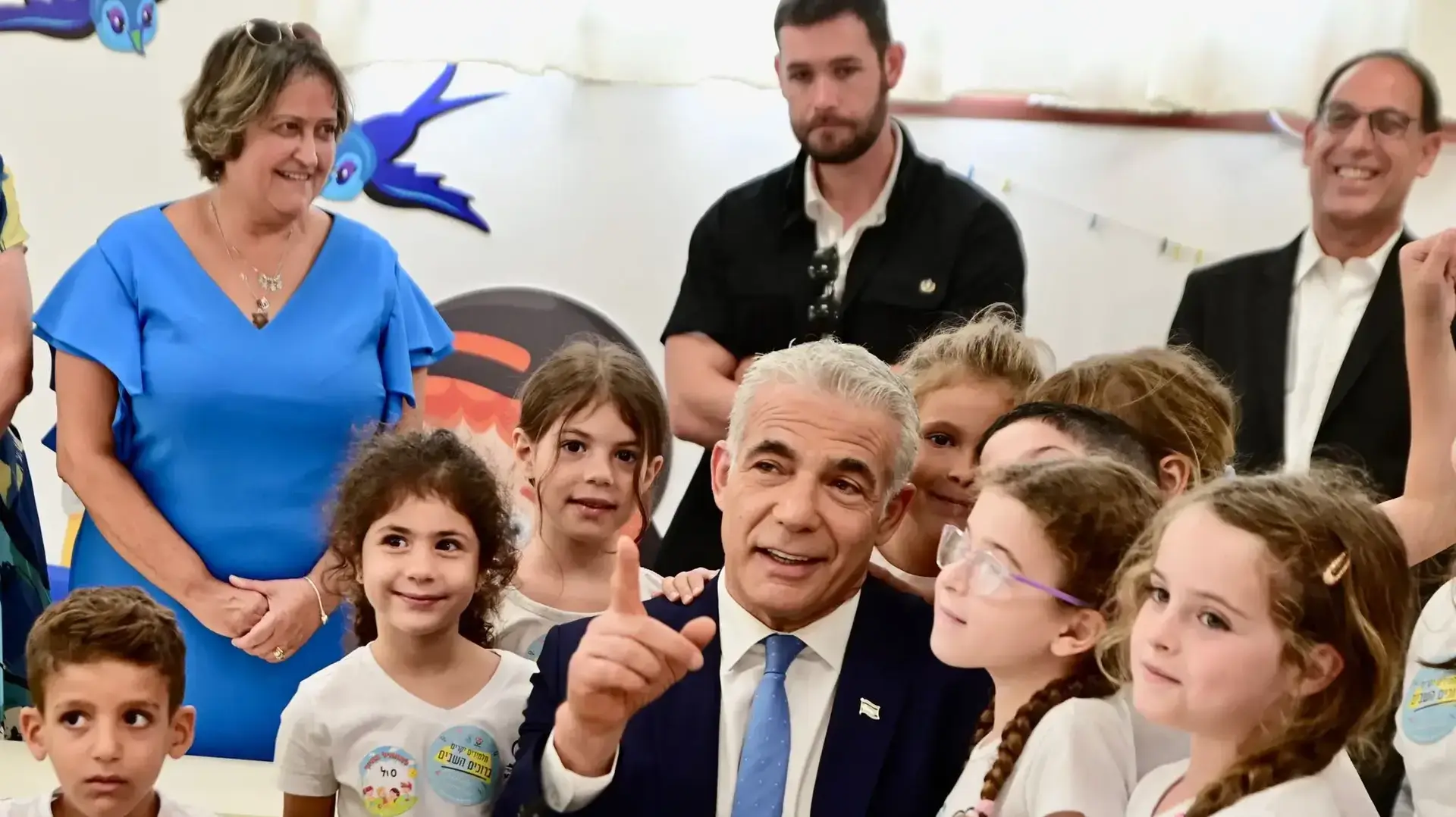 פתיחת שנת הלימודים | רה"מ לפיד, שאשא ביטון ויפה בן דויד בביה"ס "ניצני המדע", רחובות
01 בספטמבר 2022